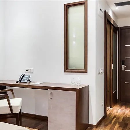 Otel City5 & By Lsa 3*